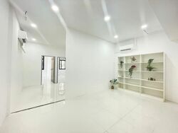 Fuyuen Court (D14), Office #526480281